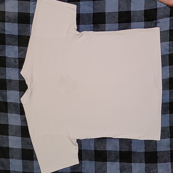 Vintage. Made in Canada.  OTTAWA, CANADA. Tee shirt size Large. - Picture 11 of 15